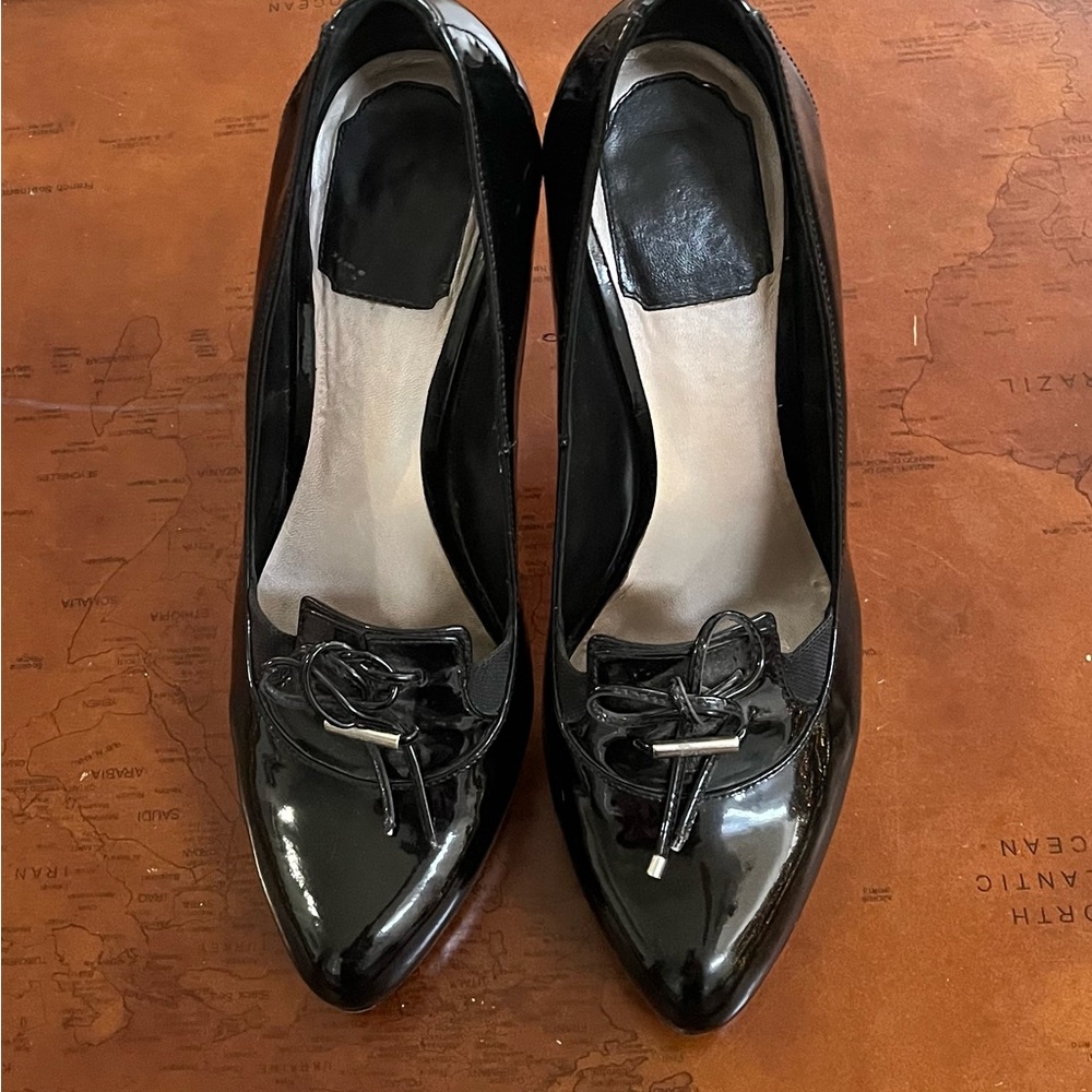 Christian Dior | Black Patent Leather Platform Pumps Sz 37 1/2